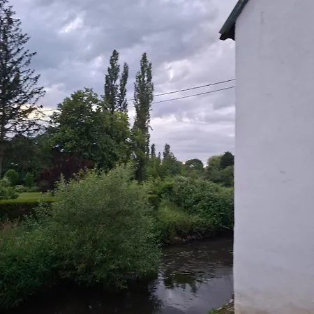 Prázdninový dům Romantic House By The River